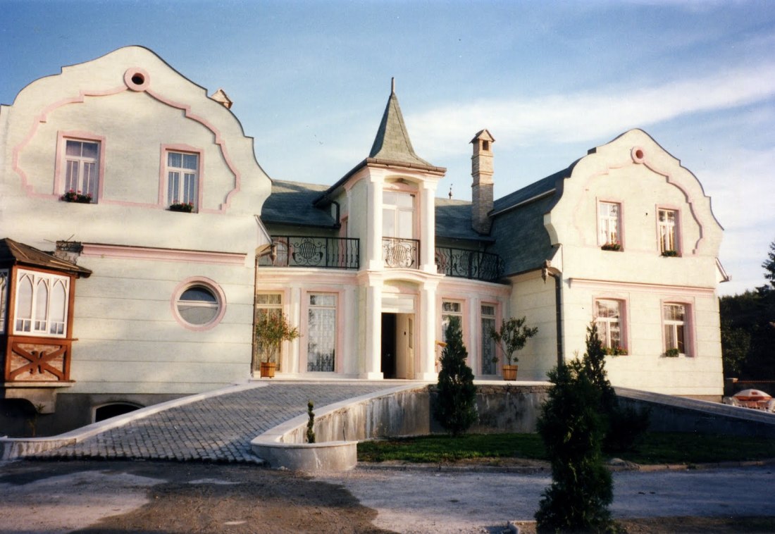 Cazarea noastrã de ocazie din Gyor, Ungaria.